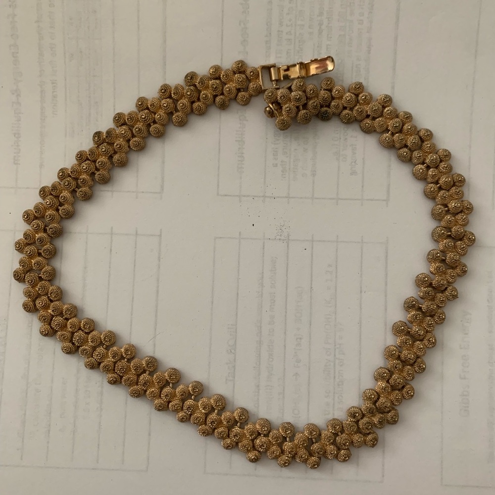 Vintage Gold costume jewelry choker 14 inches
